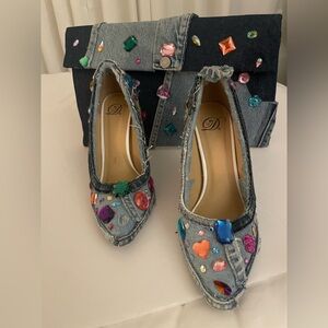 DIY Fashionable denim rhinestones pumps and clutch purse.